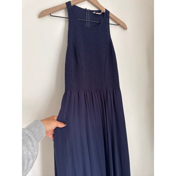 Tory Burch Smocked Racer Back Midi Fit and Flare Dress Style 39454 in Navy, M - Picture 4 of 9